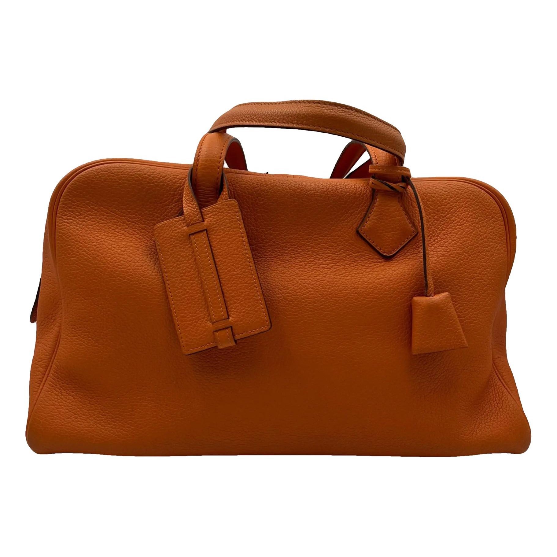 Victoria leather handbag