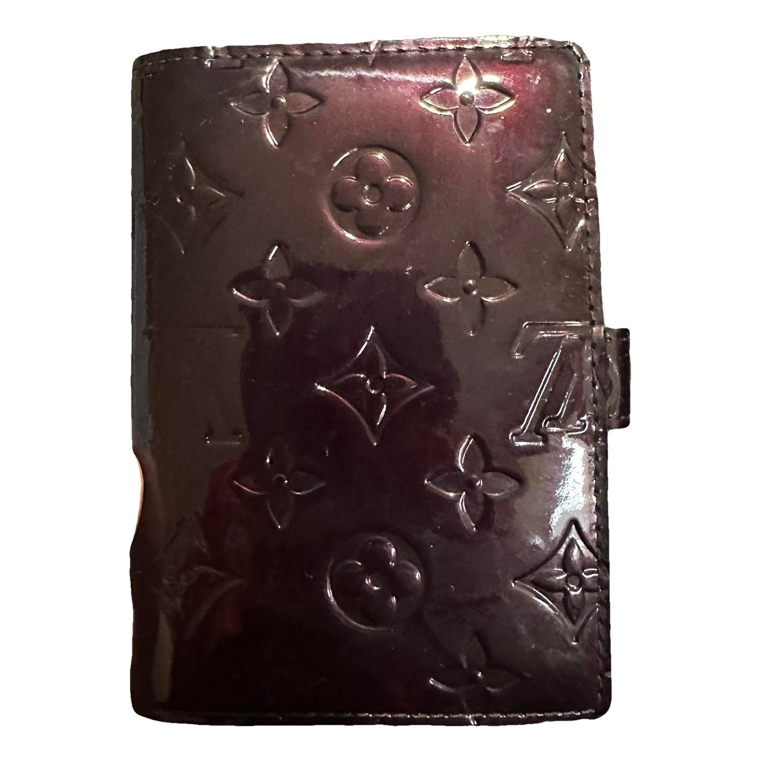 Patent leather handbag