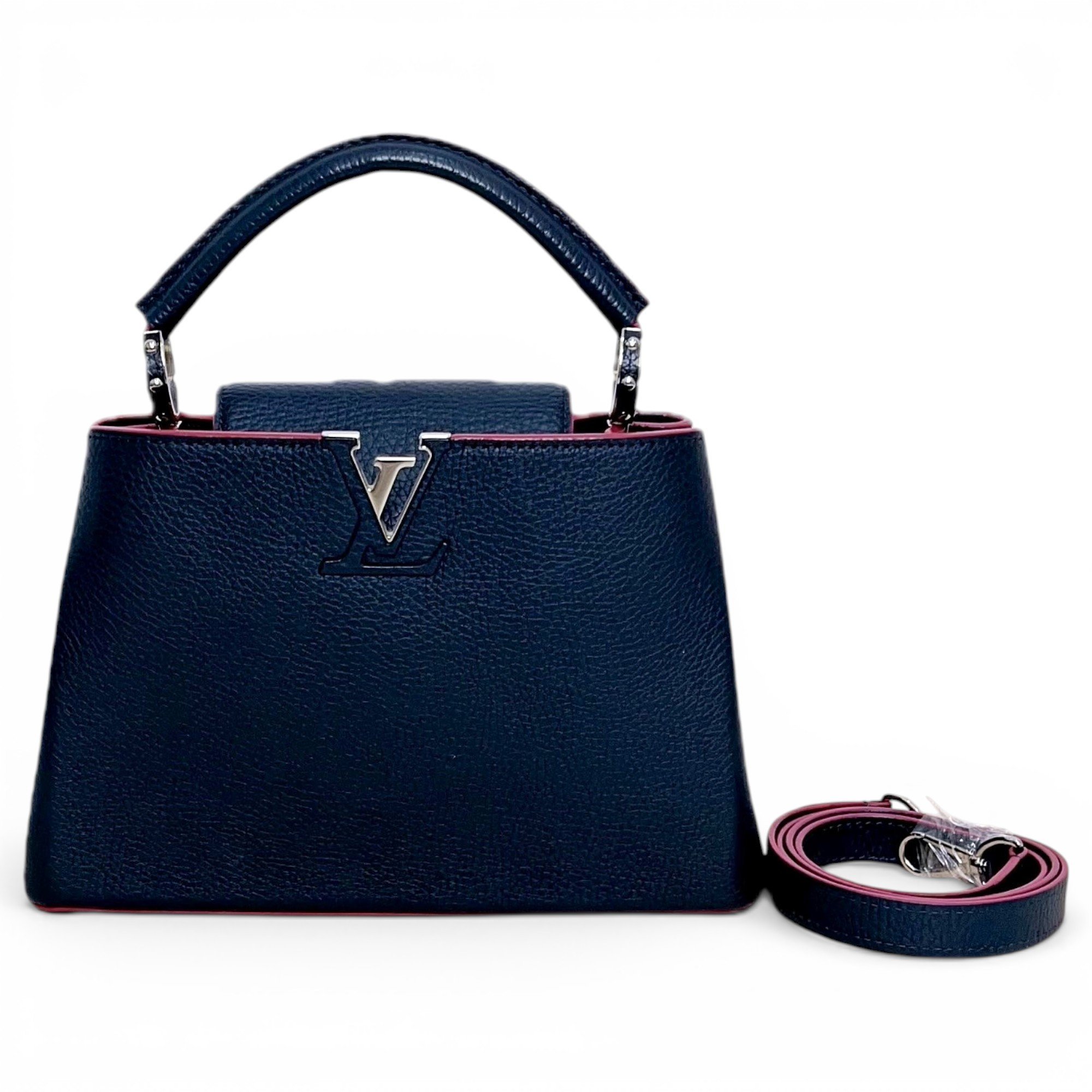 Capucines leather handbag