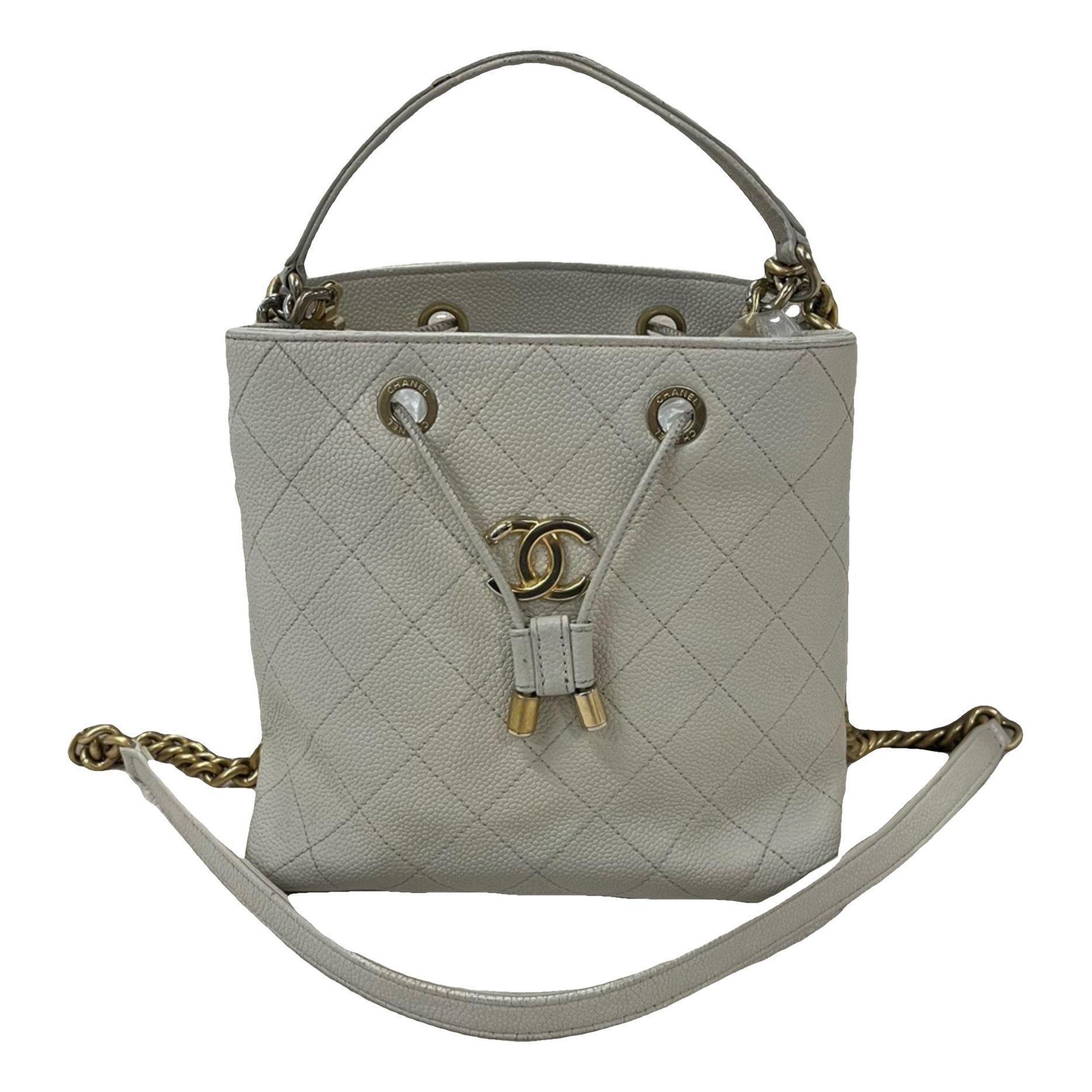 Chanel 25 leather handbag