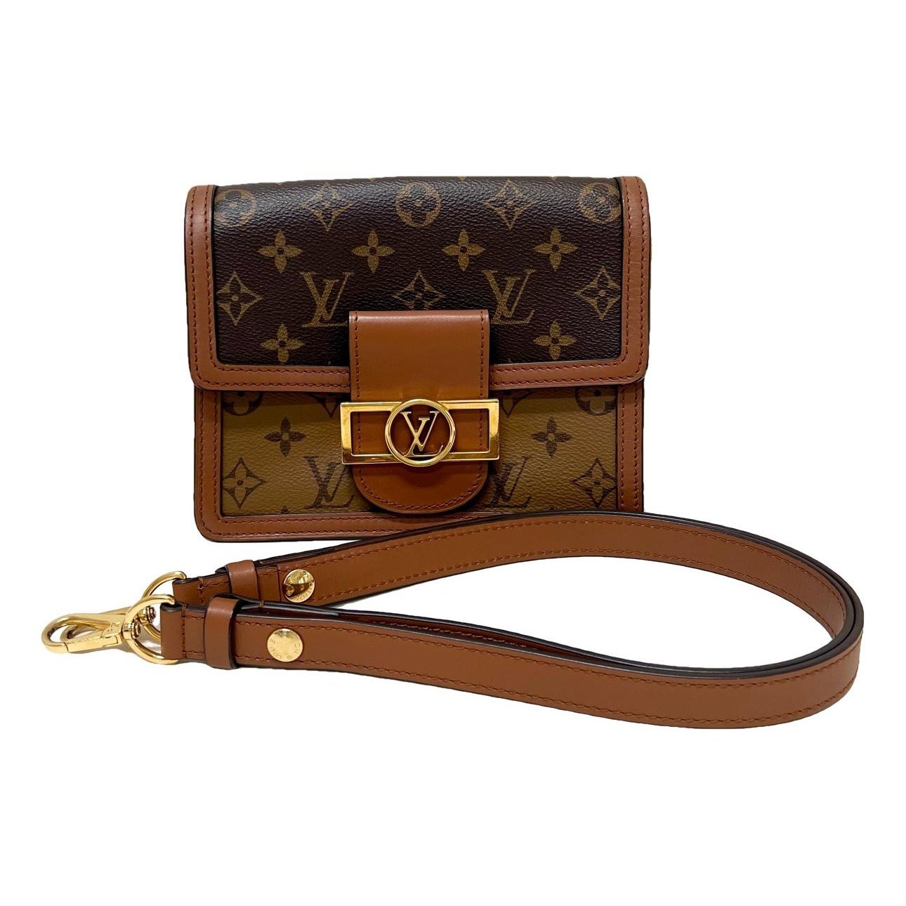 Dauphine leather handbag