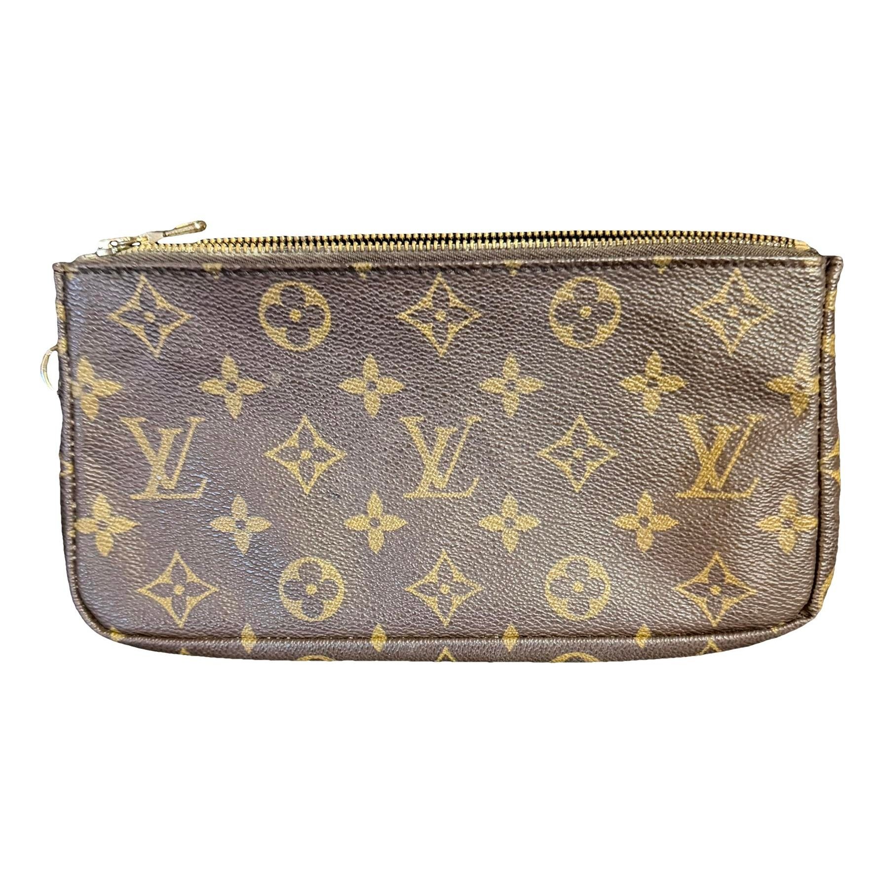Pochette Cosmétique leather travel bag