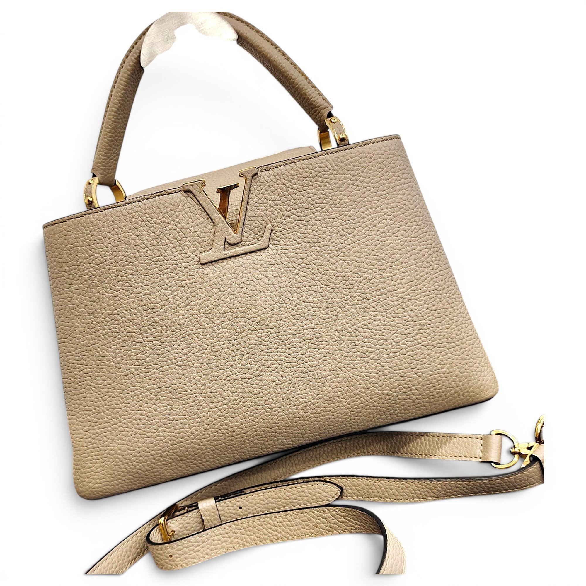 Capucines leather handbag