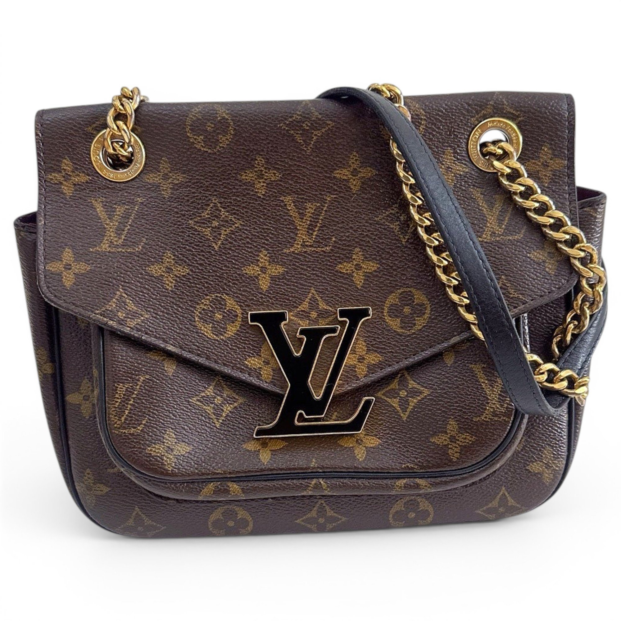 Passy leather handbag
