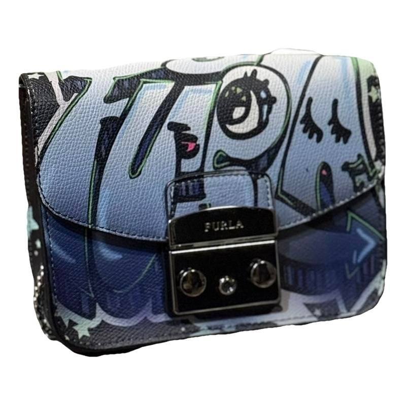 Metropolis leather clutch bag