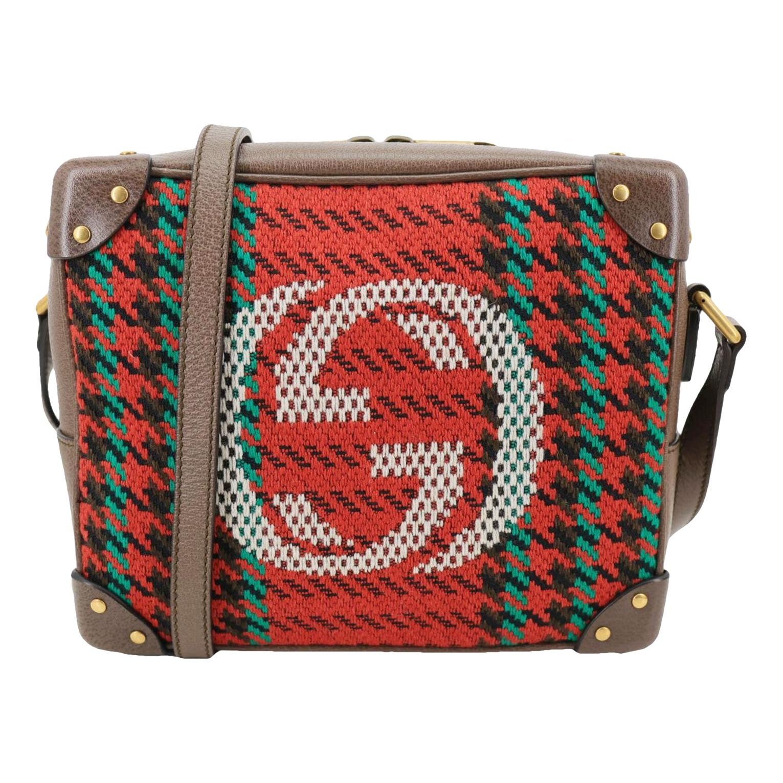 Wool handbag