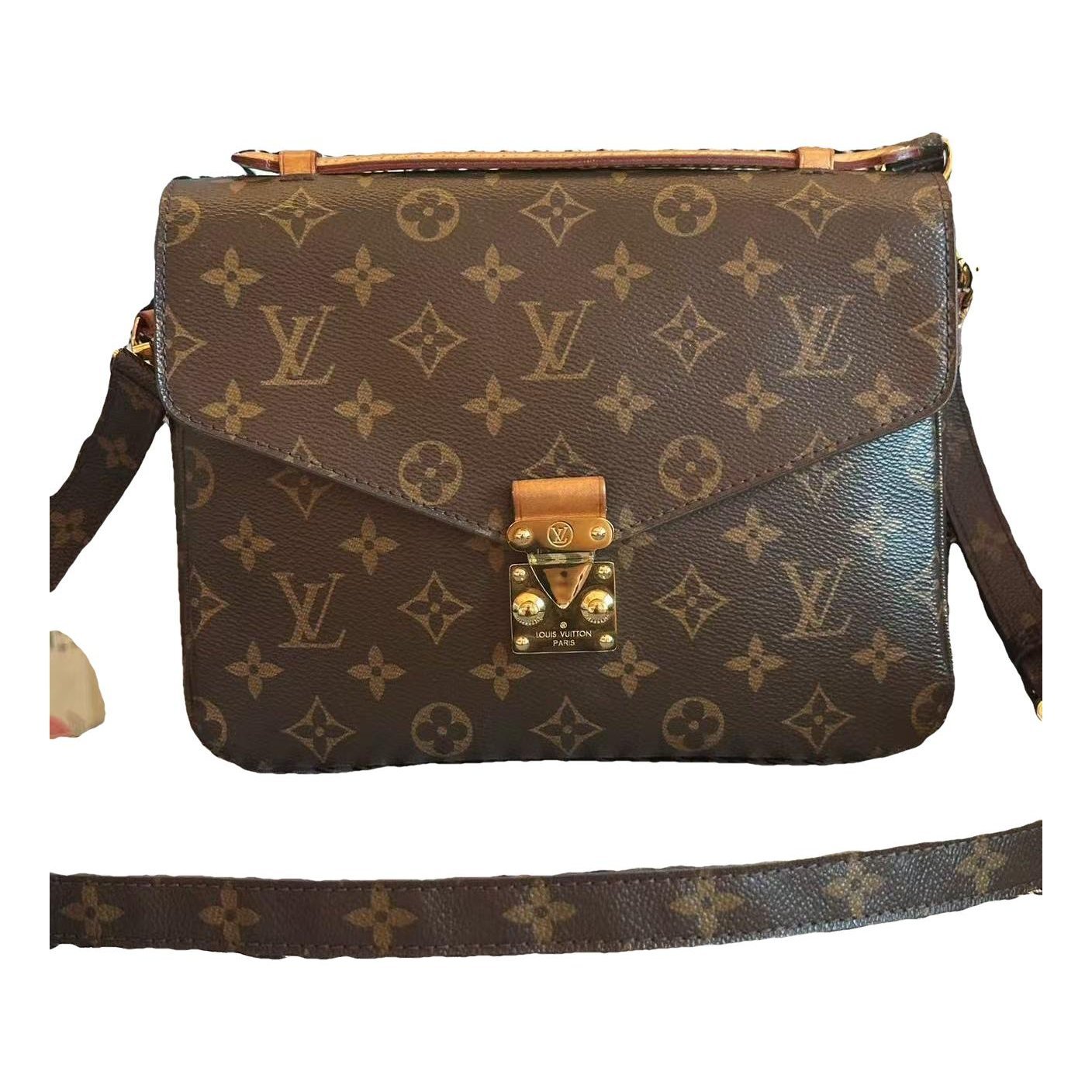 Metis leather handbag