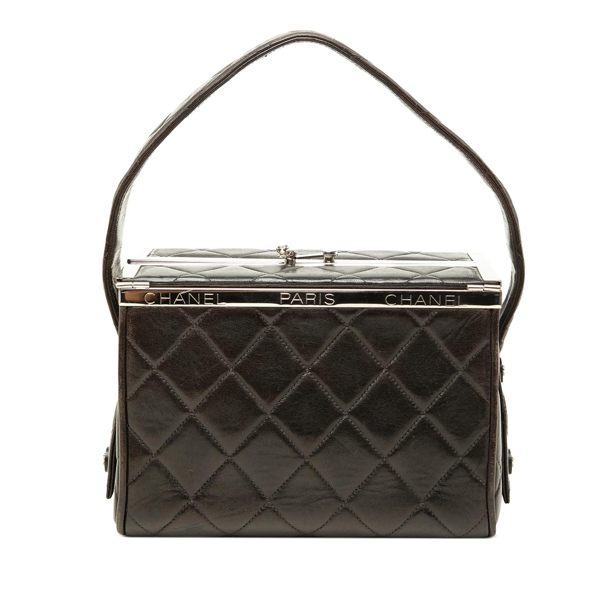 Chanel Vanity leather handbag