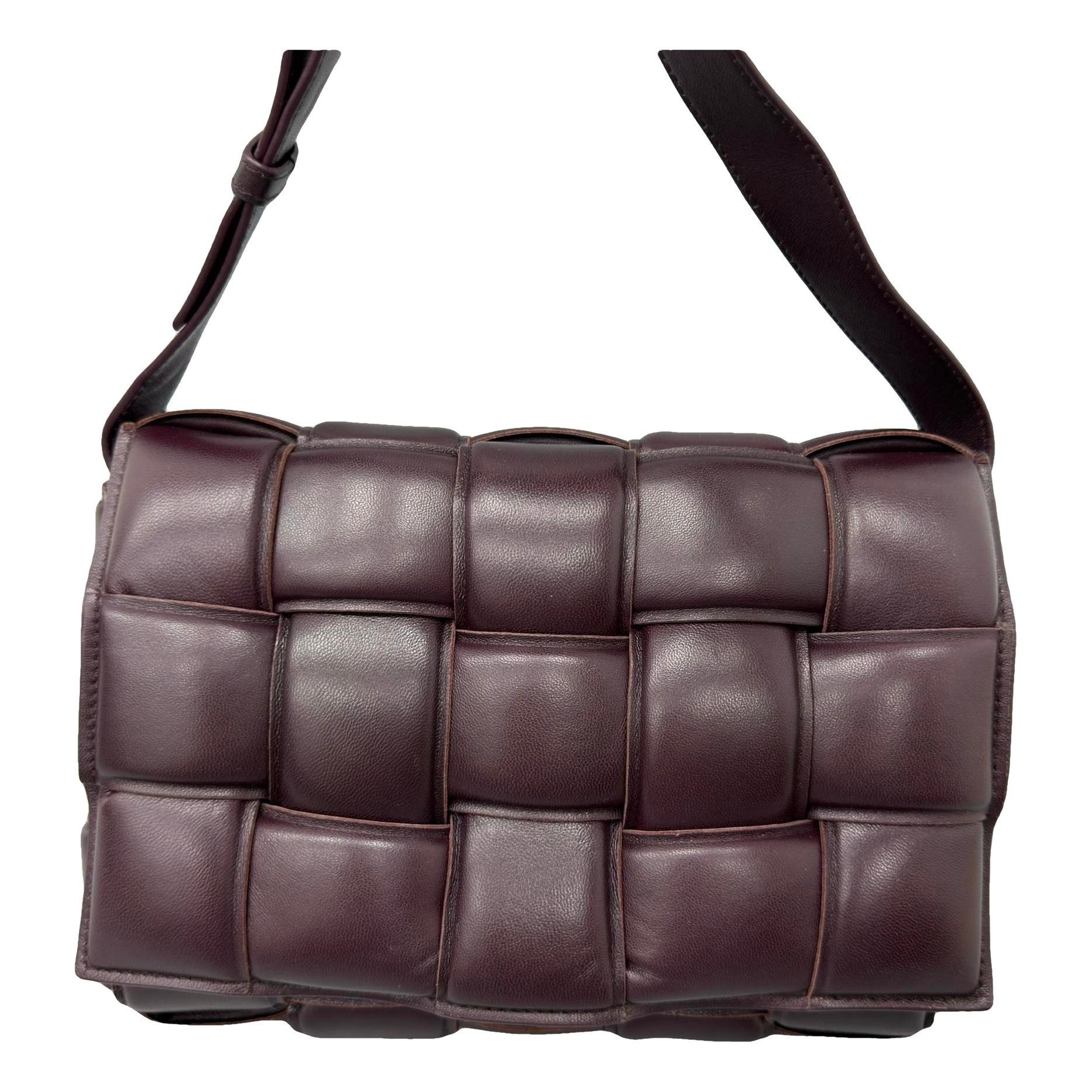Cassette Padded leather handbag