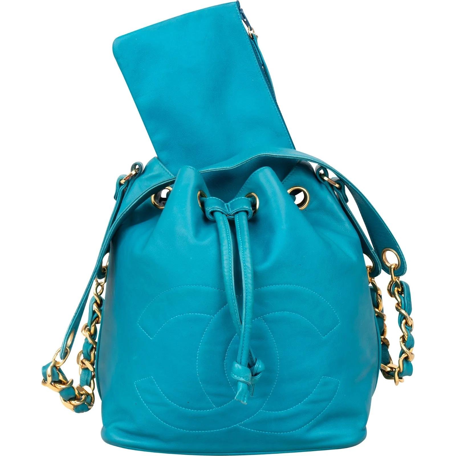 Gabrielle Bucket leather crossbody bag