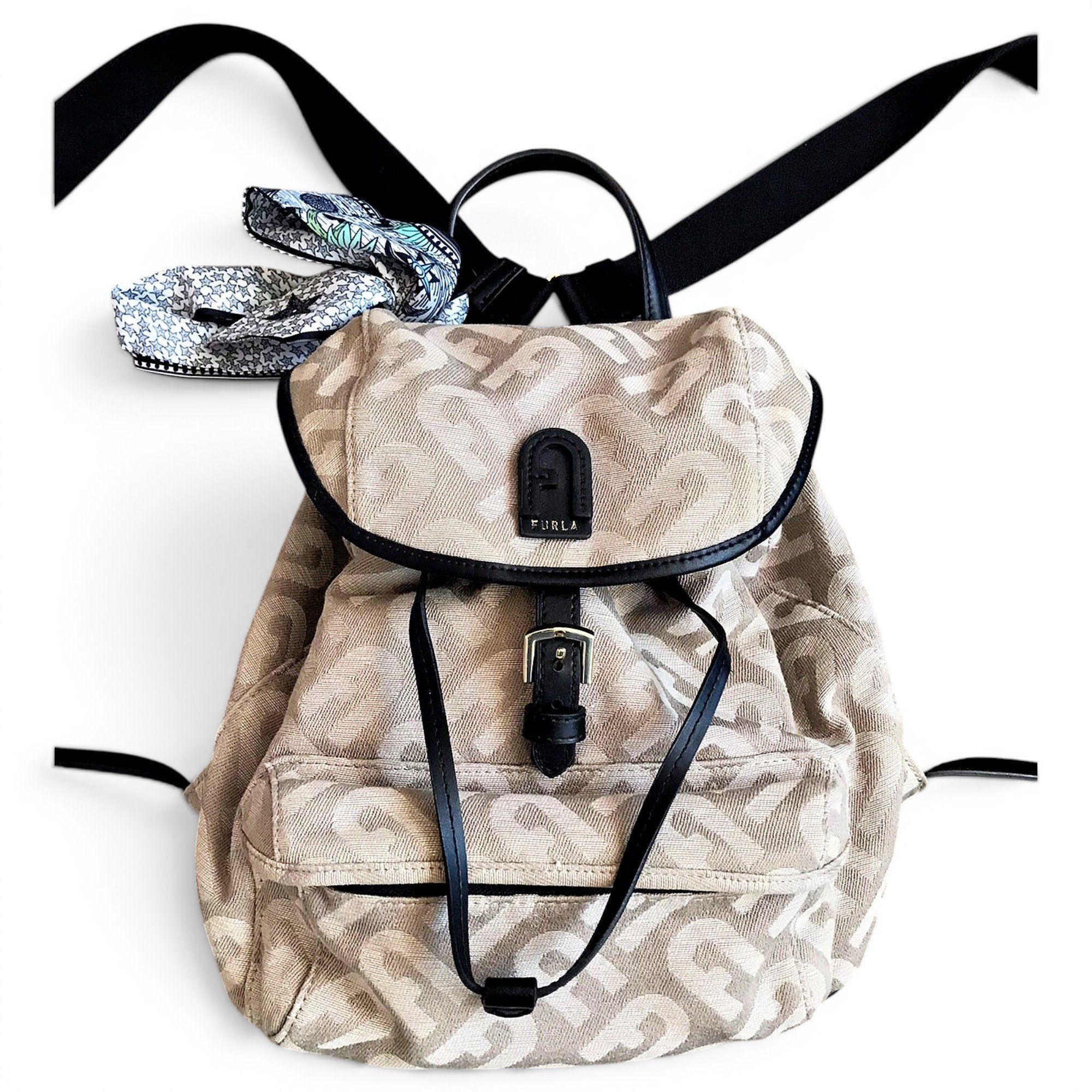 Cloth backpack