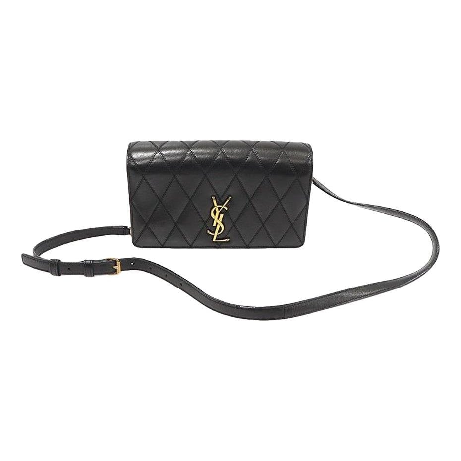 Leather clutch bag