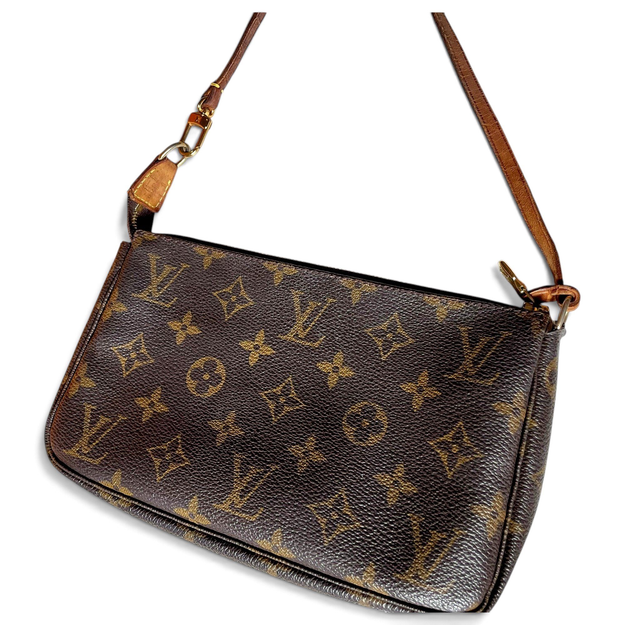 Leather clutch bag