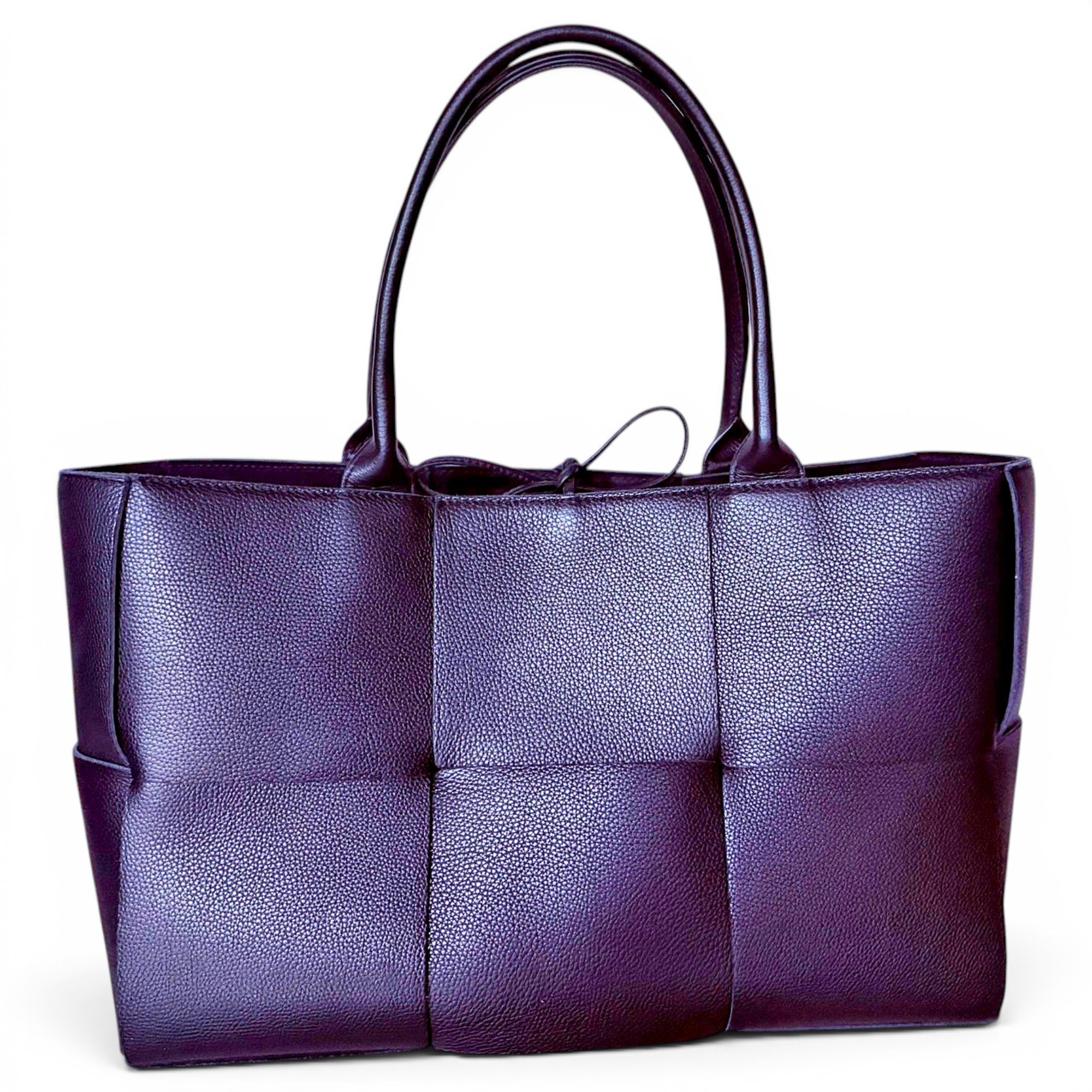 Arco leather tote