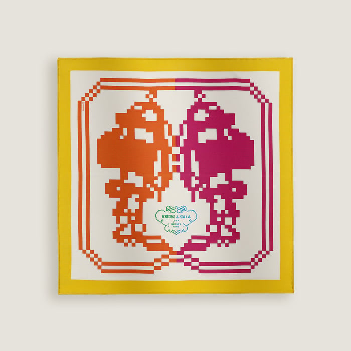 Brides De Gala Pixel Pocket Square 45