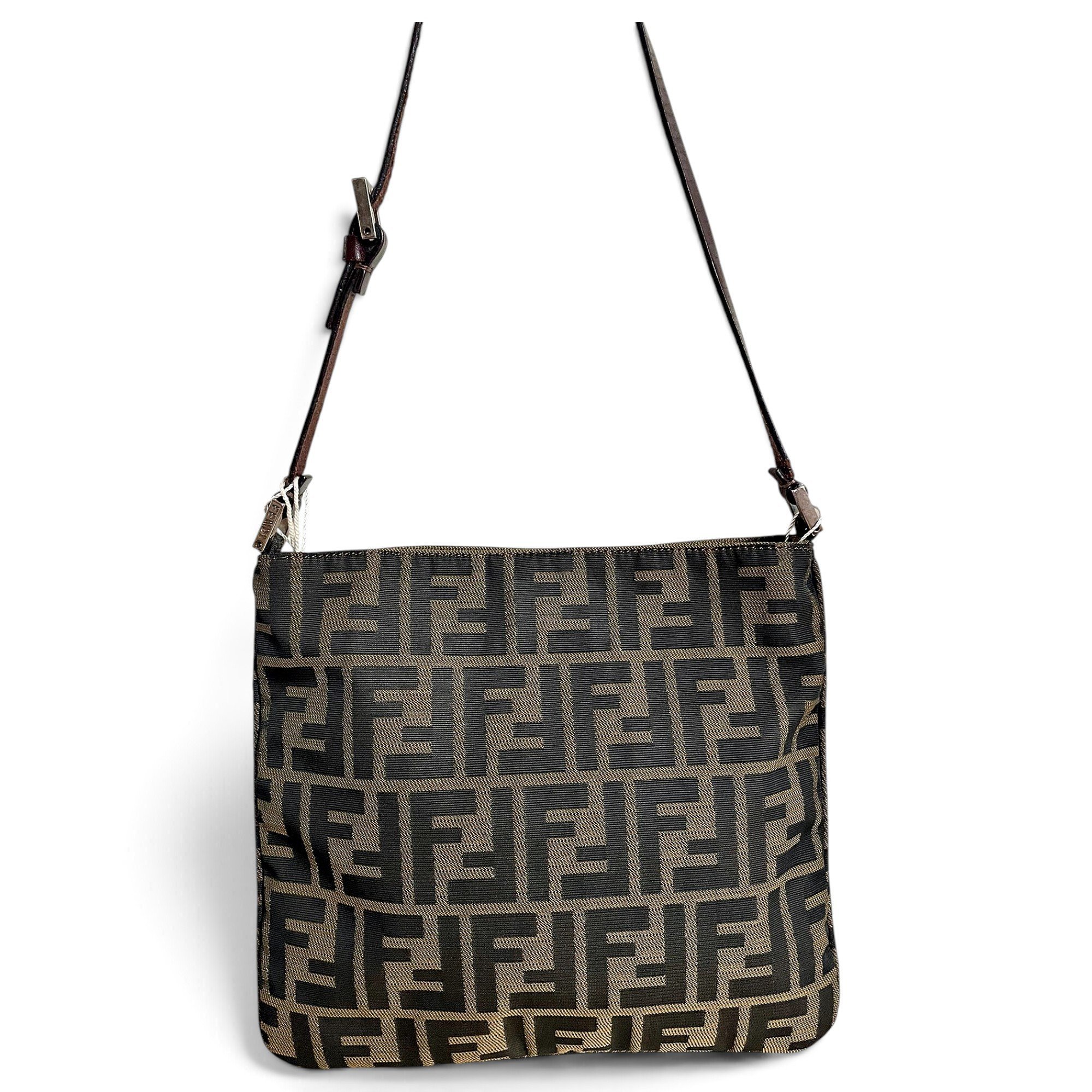 Baguette cloth handbag