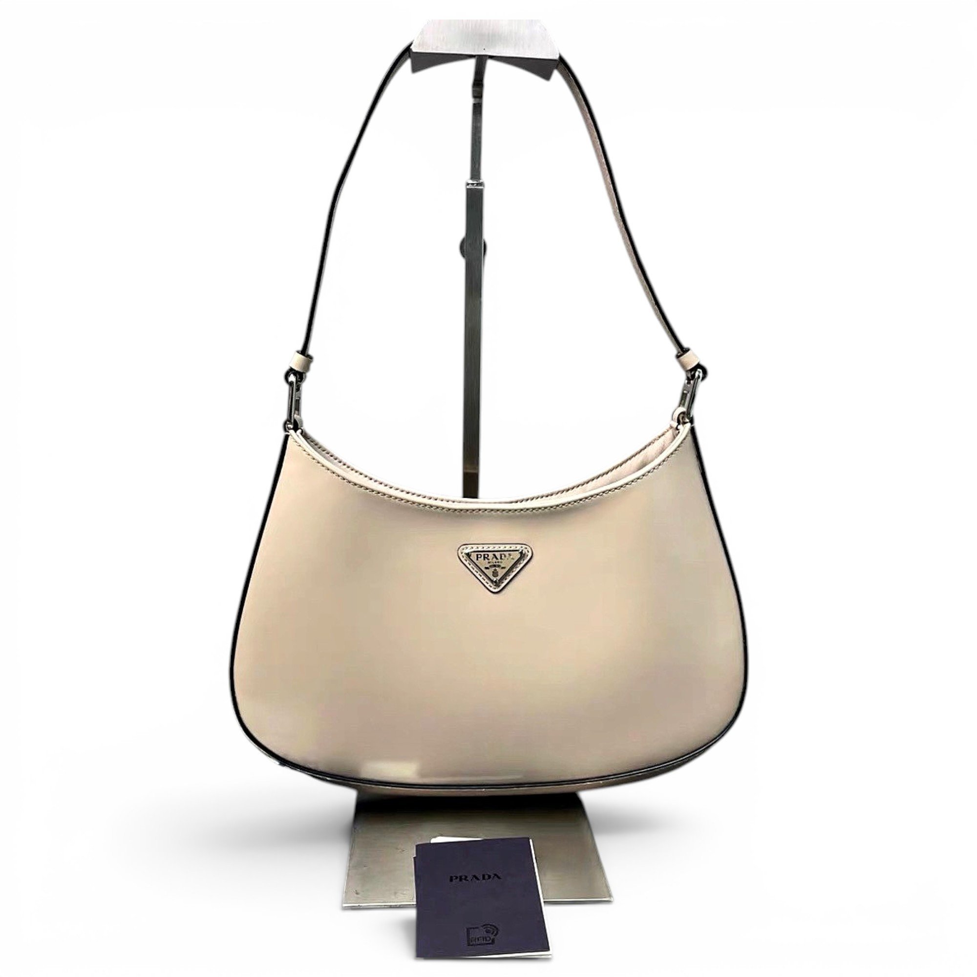 Cleo leather handbag