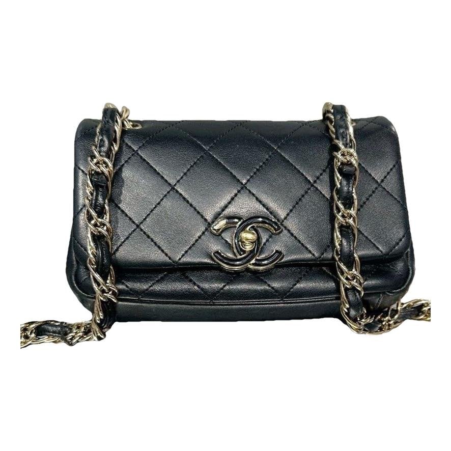 Timeless/Classique leather crossbody bag