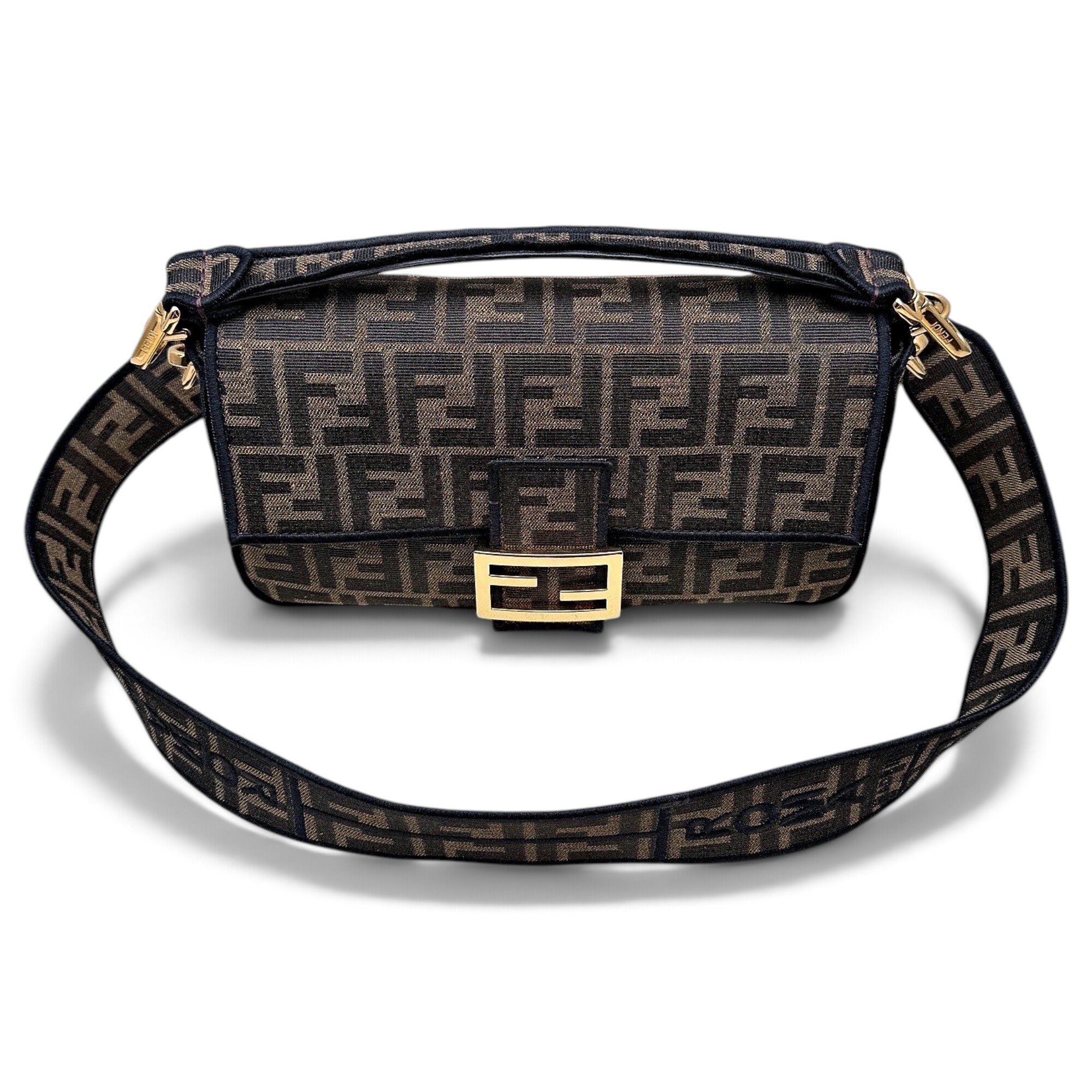 Baguette leather handbag