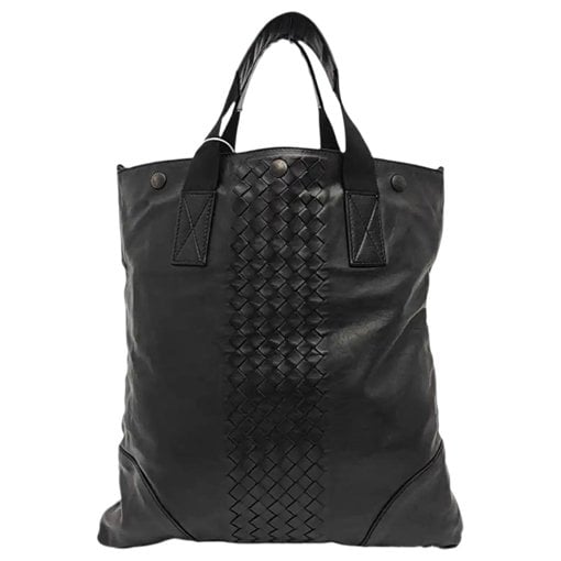 Veneta leather handbag