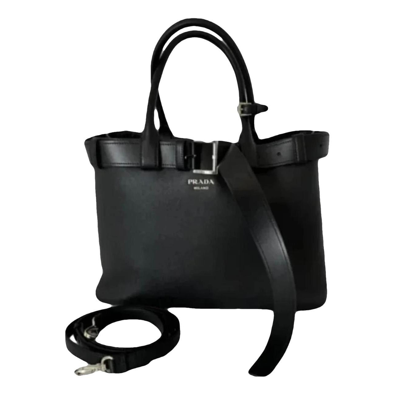 Buckle leather tote