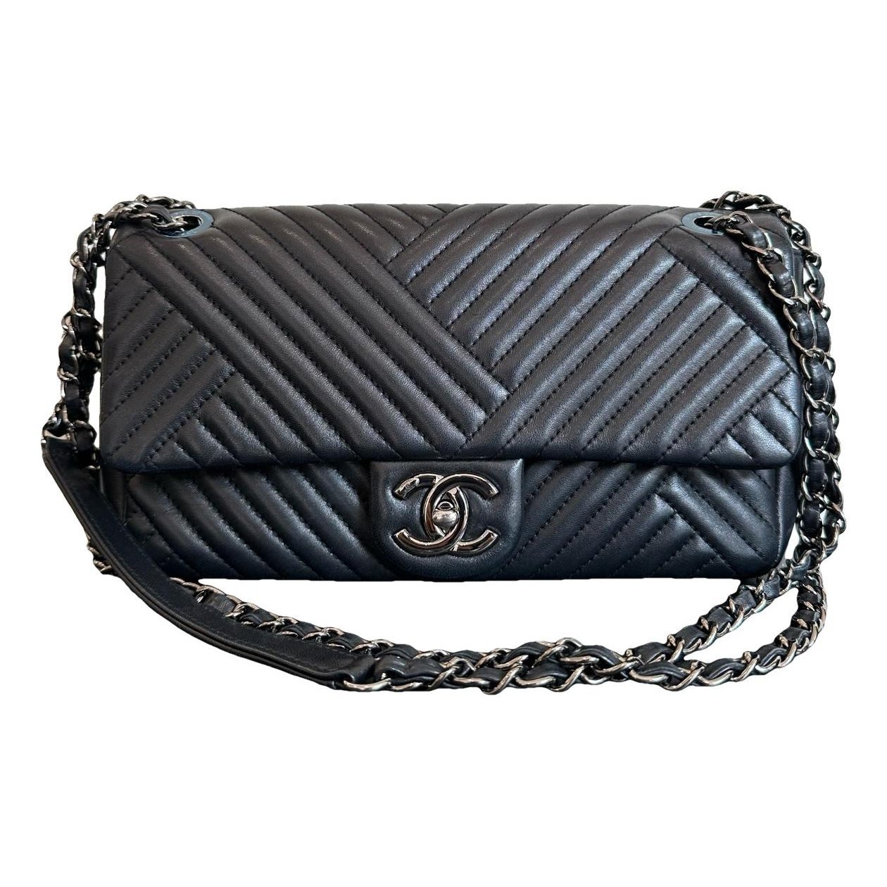 Timeless/Classique leather crossbody bag