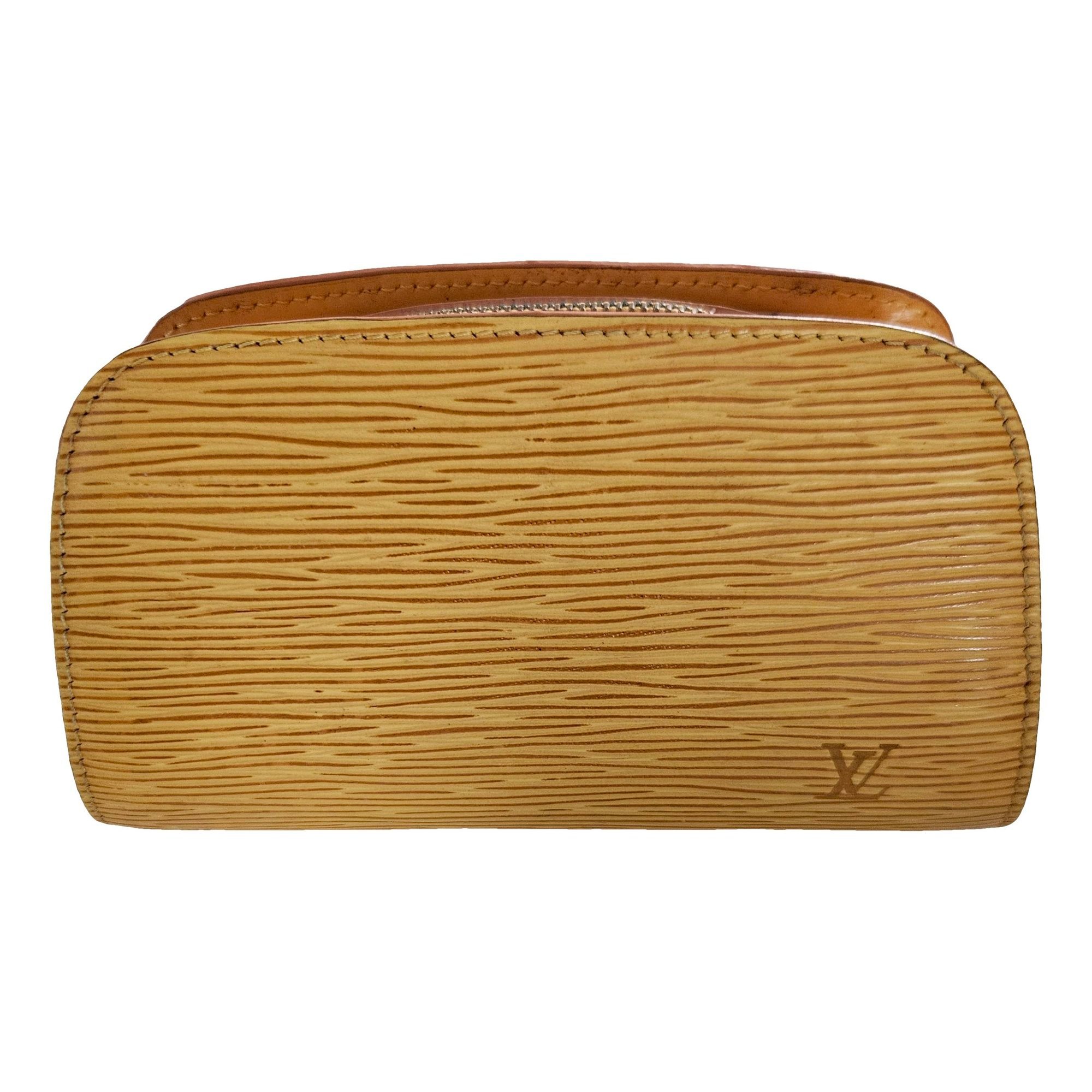 Leather clutch bag