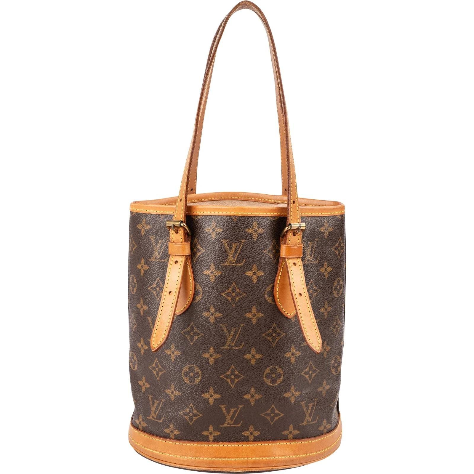Bucket leather handbag