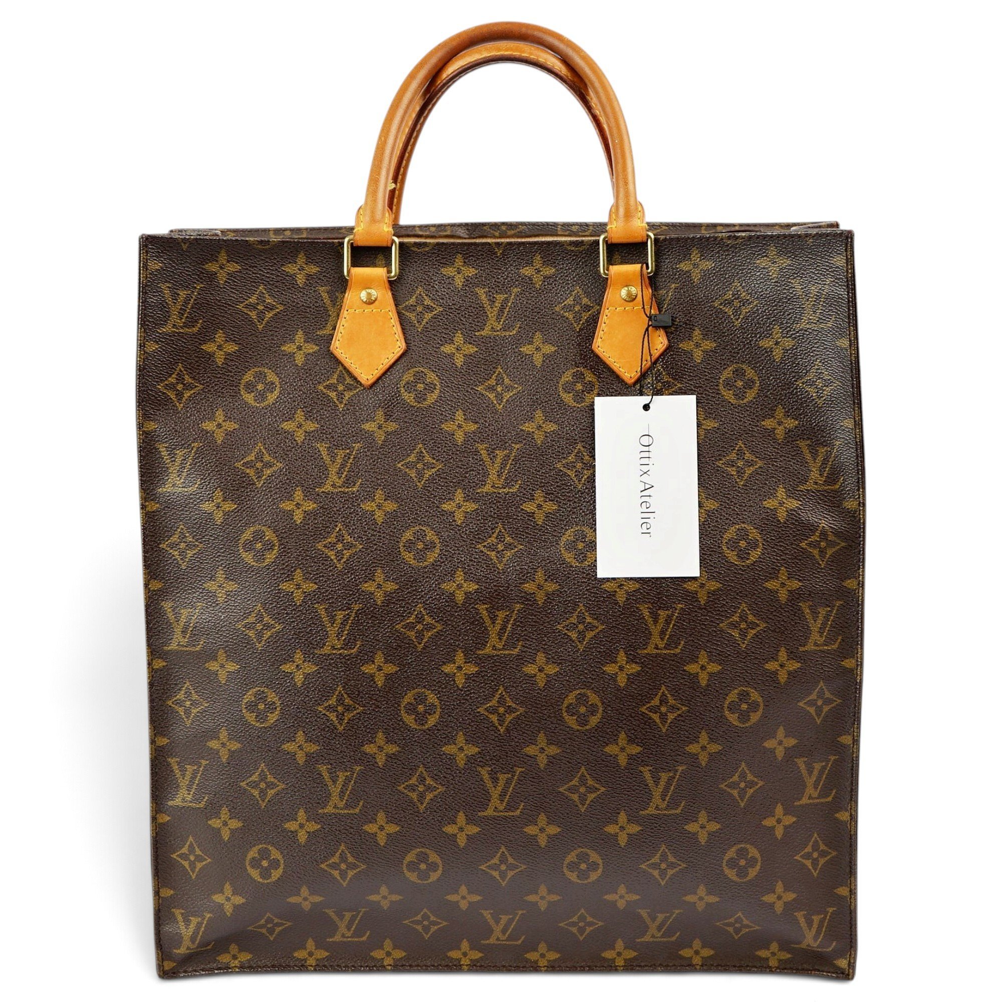 Plat leather tote