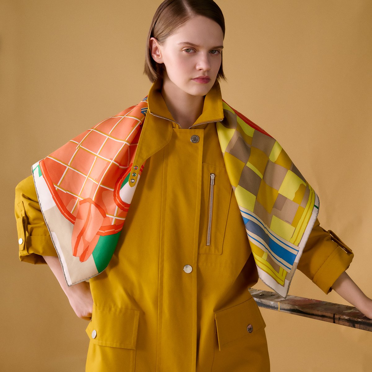 HERMES(エルメス) ジャケット イエロー×レッド×ブラウン チェック柄 エルメス カレ 90 《カマイユ・チェック》 サーモン/イエロー/ブルー
