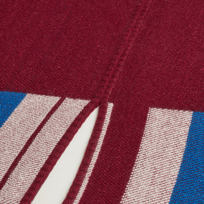 H Bayadere Poncho Blanket
