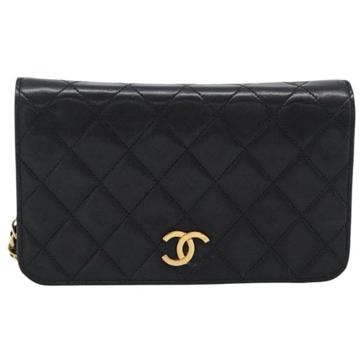 Chanel Leather handbag