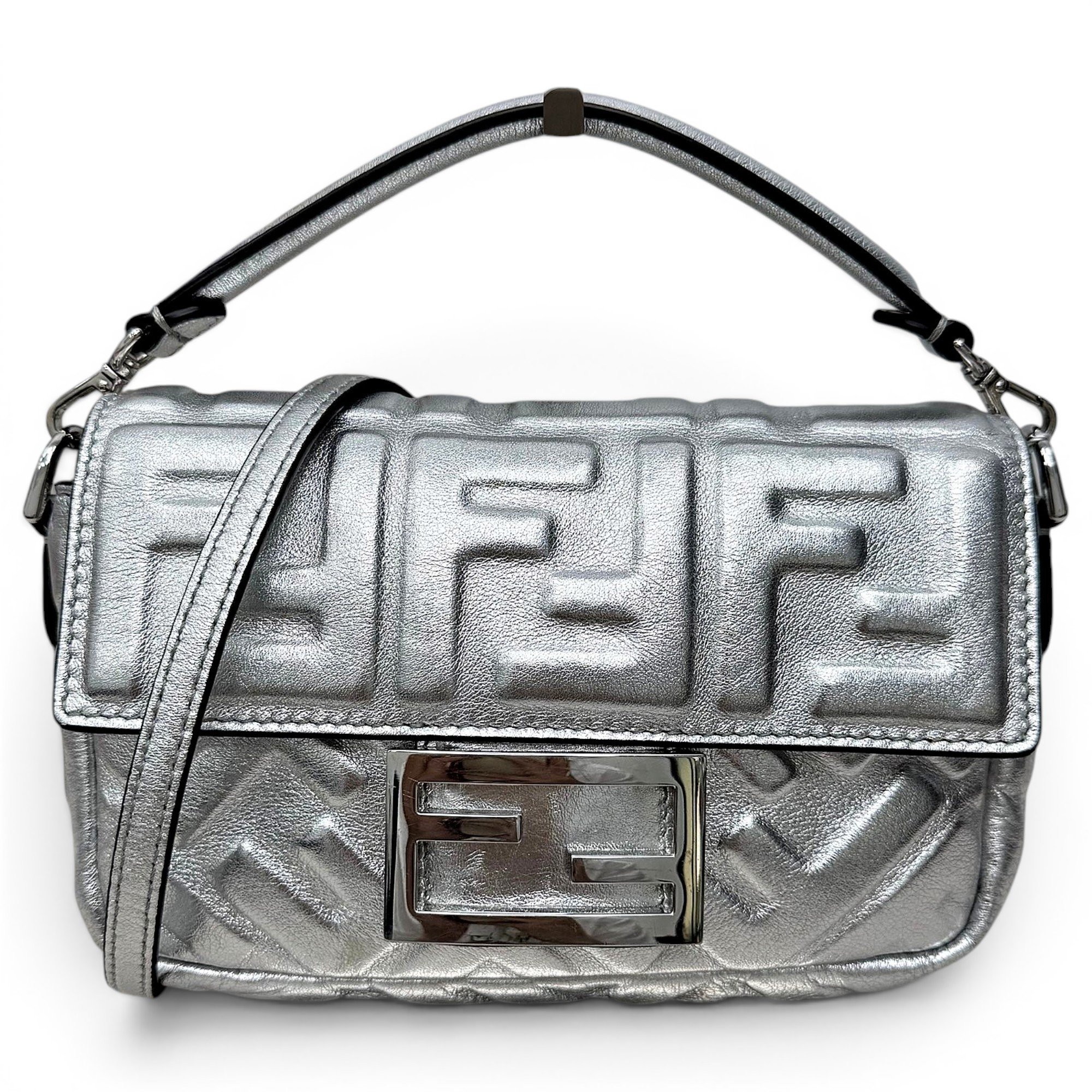 Baguette leather handbag