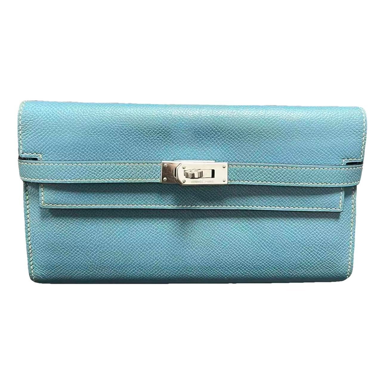 Kelly to go leather clutch bag