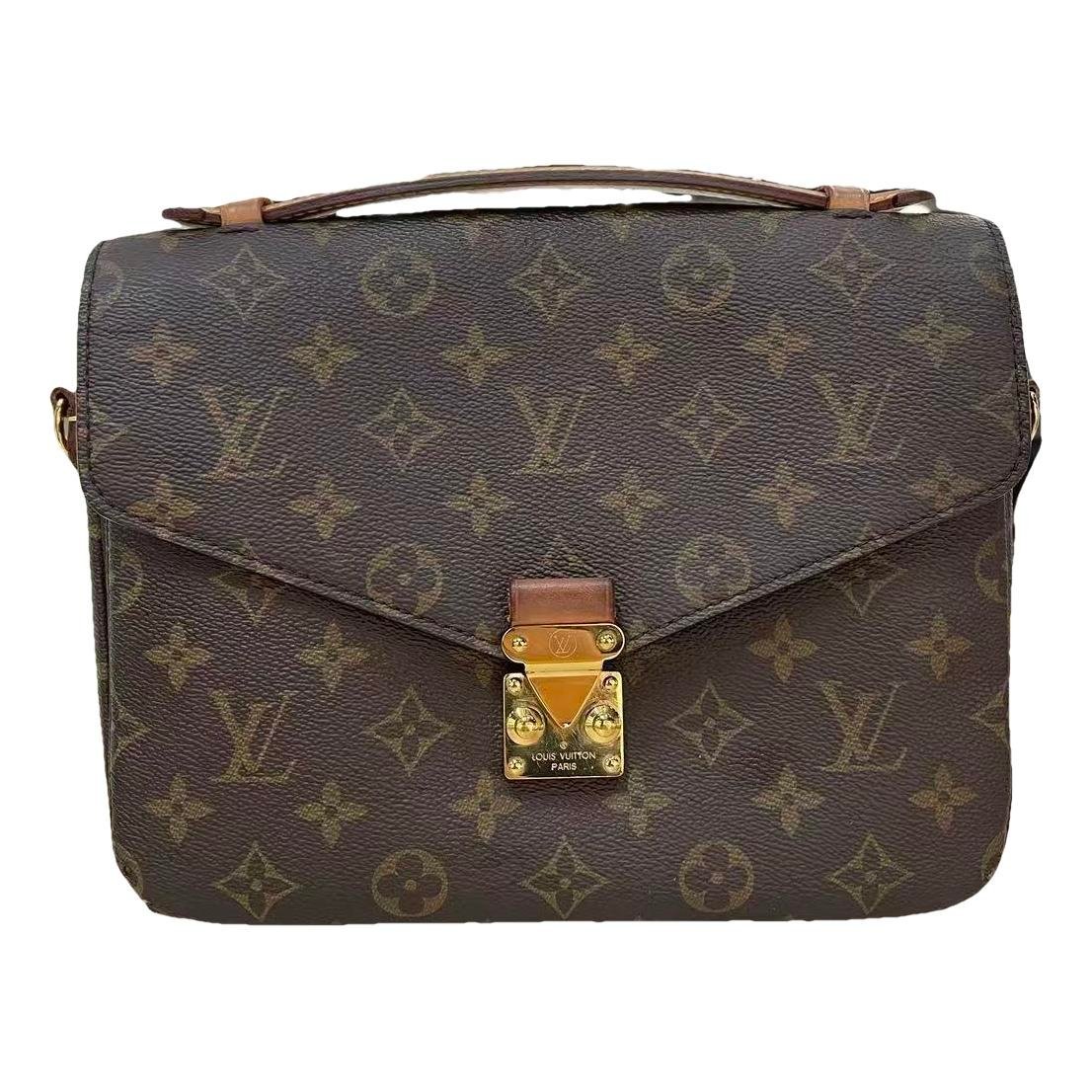 Metis leather handbag