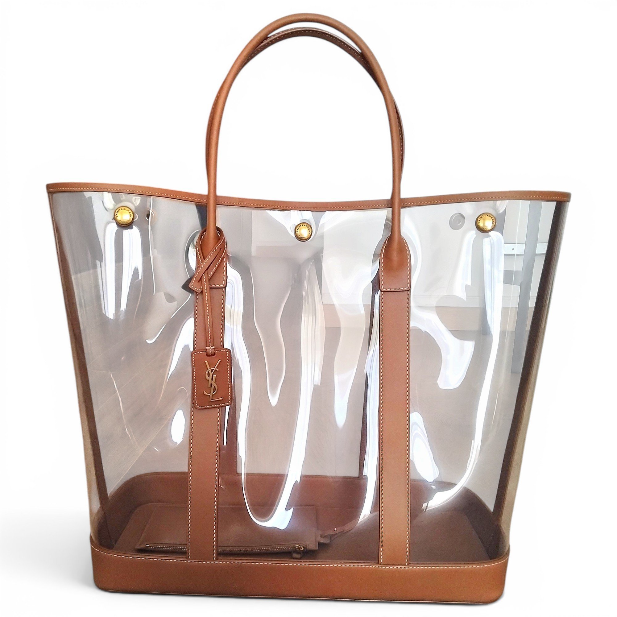 Leather travel bag