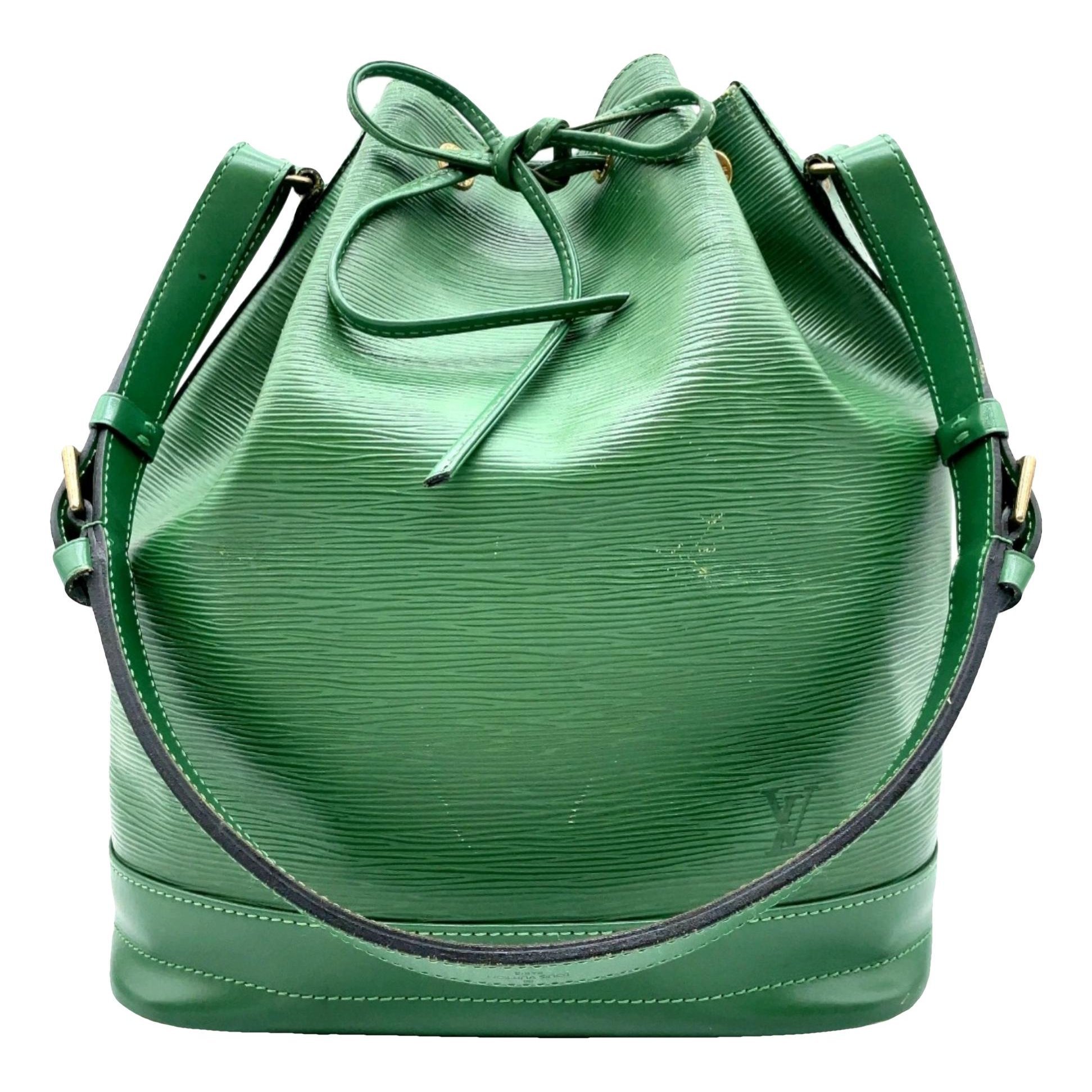 Noé leather handbag