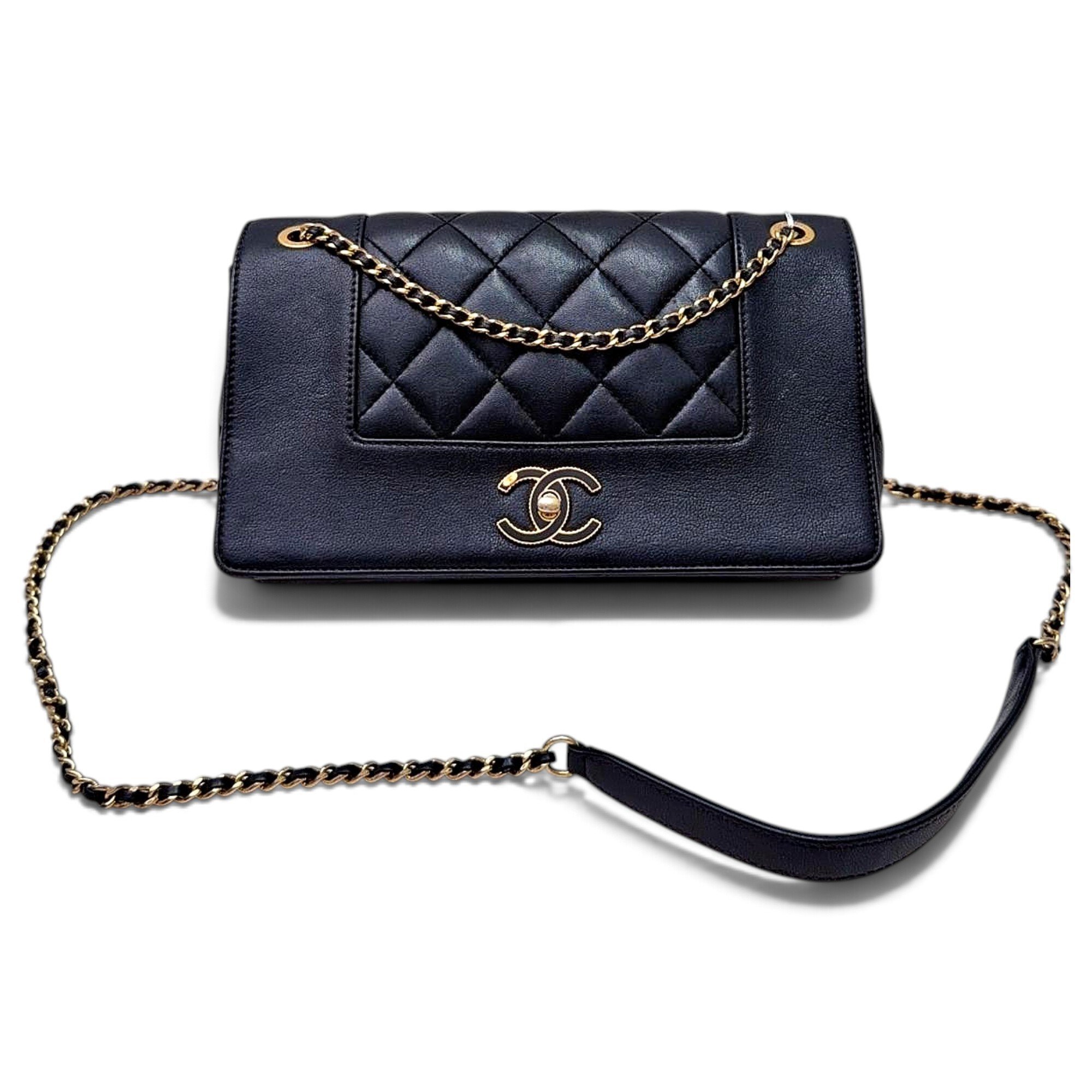 Timeless/Classique leather crossbody bag