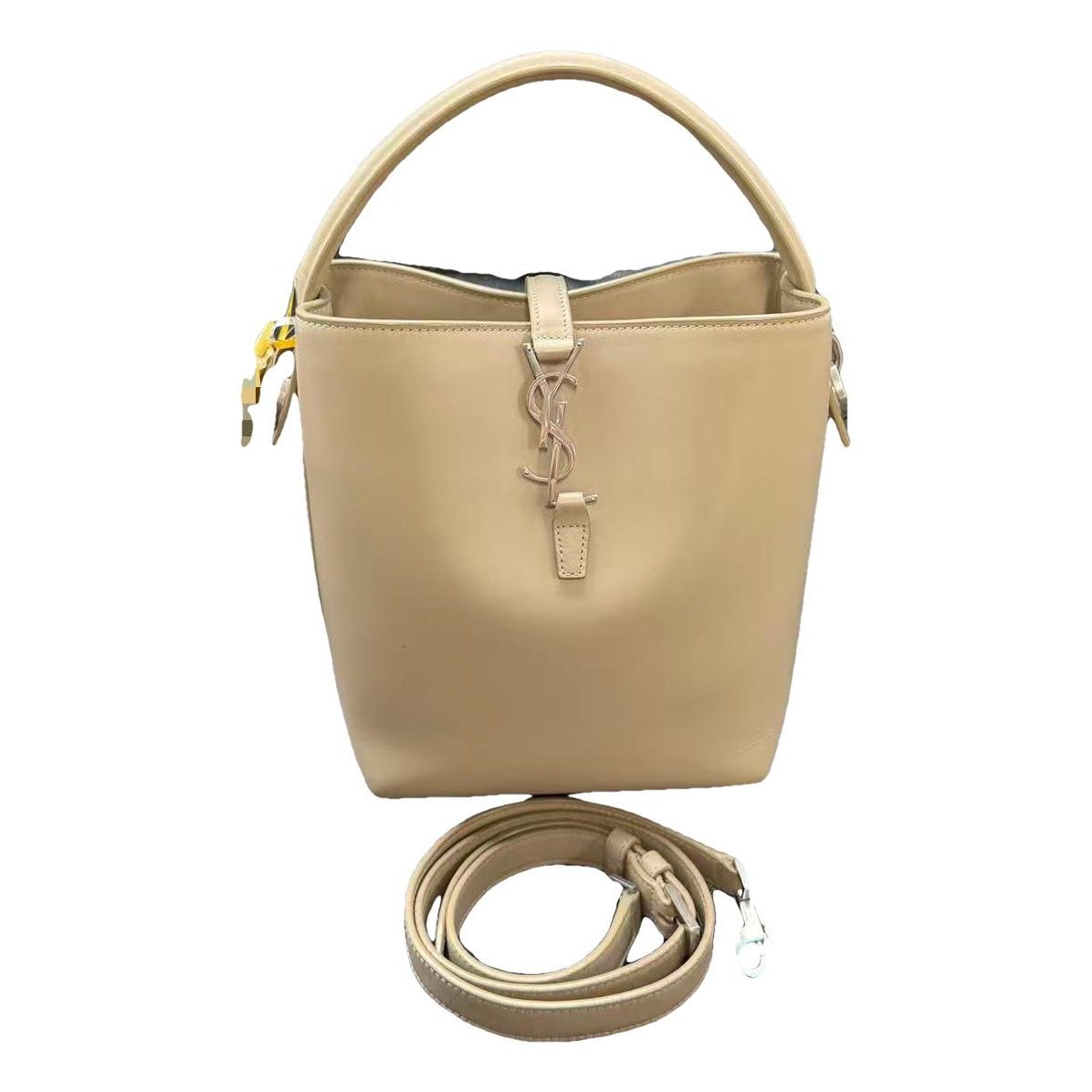 Le 37 leather handbag
