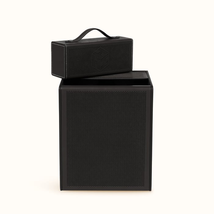 Noir Odyssee Terre Mobile Speaker