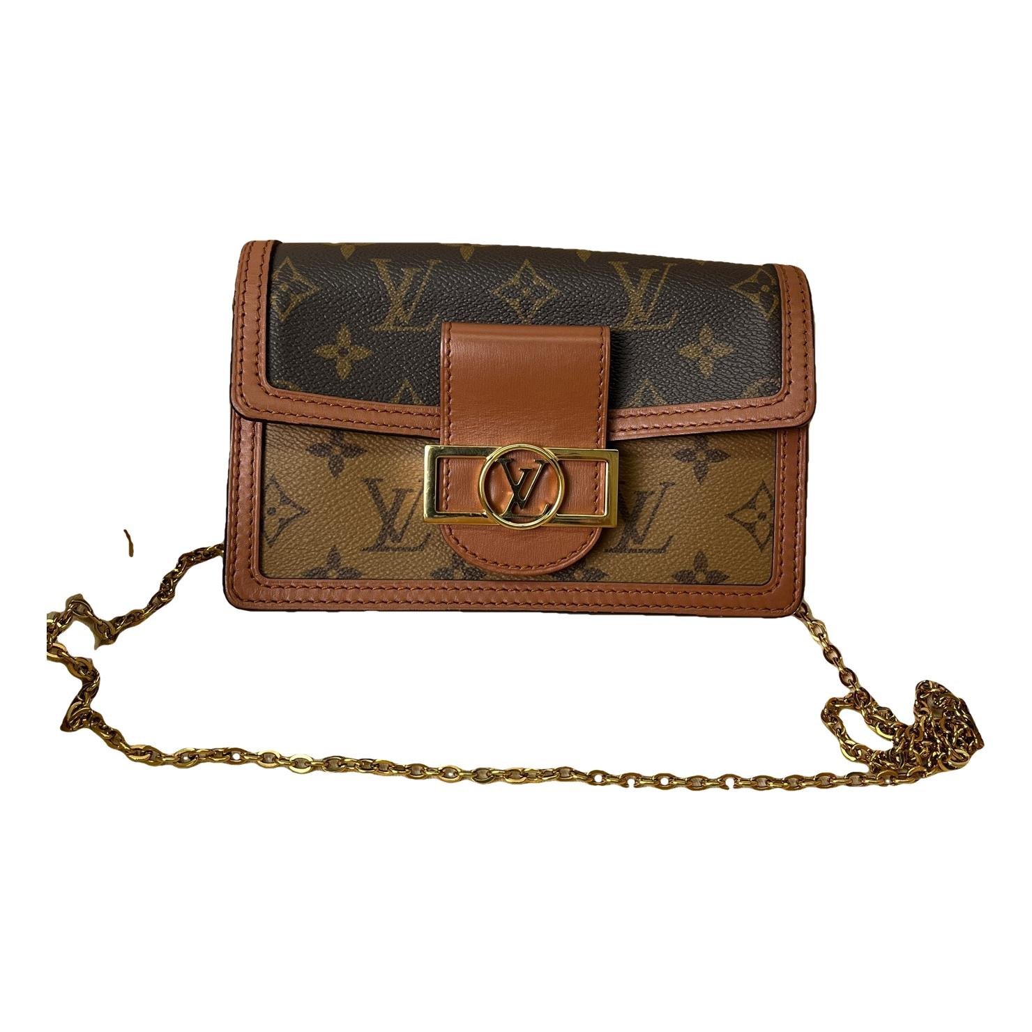Dauphine leather handbag