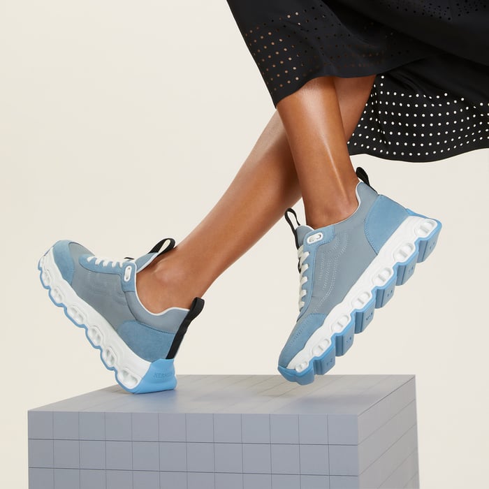 Bleu Ciel Impulse Sneaker