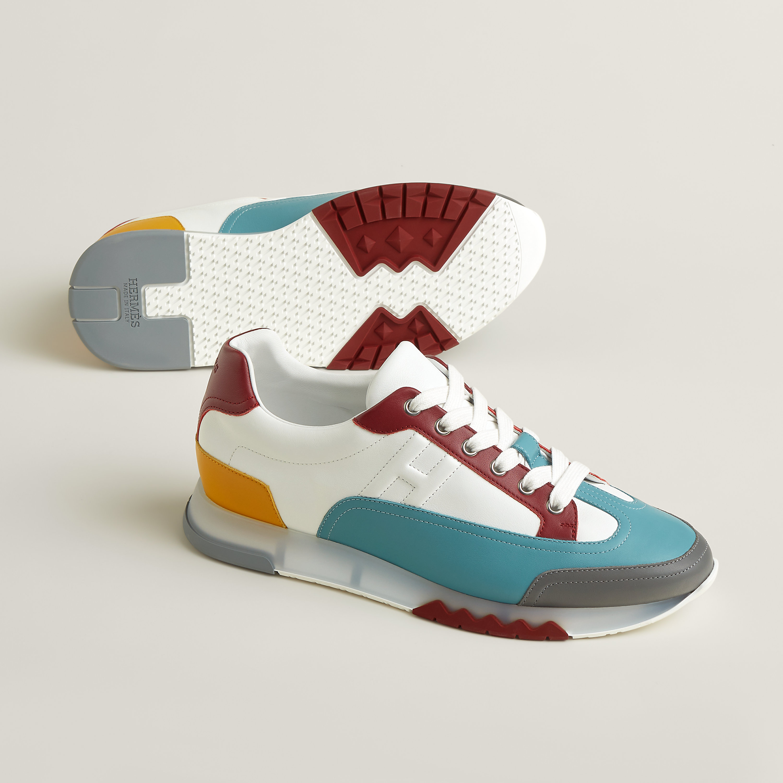 Sneakers Trail