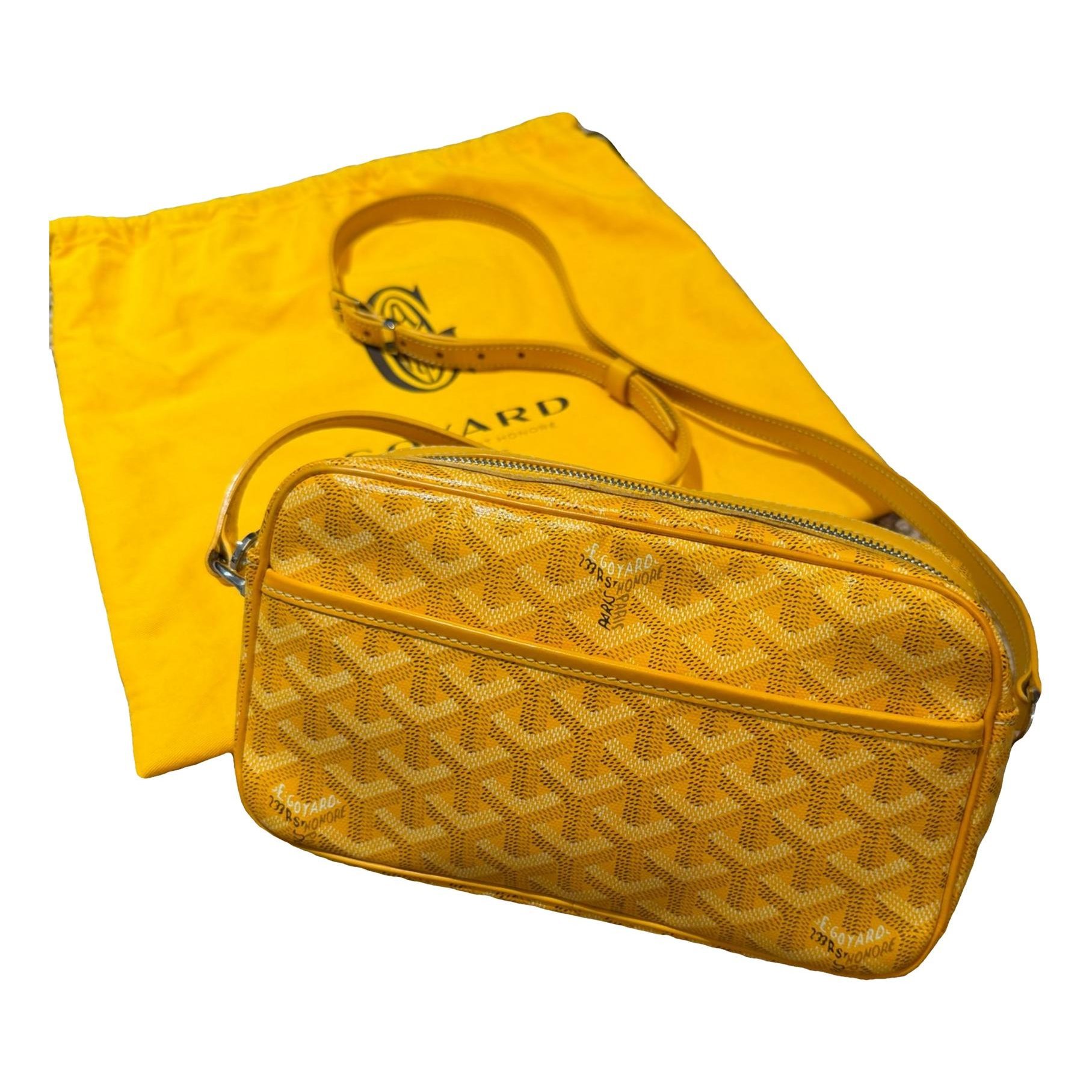 Cap vert leather crossbody bag