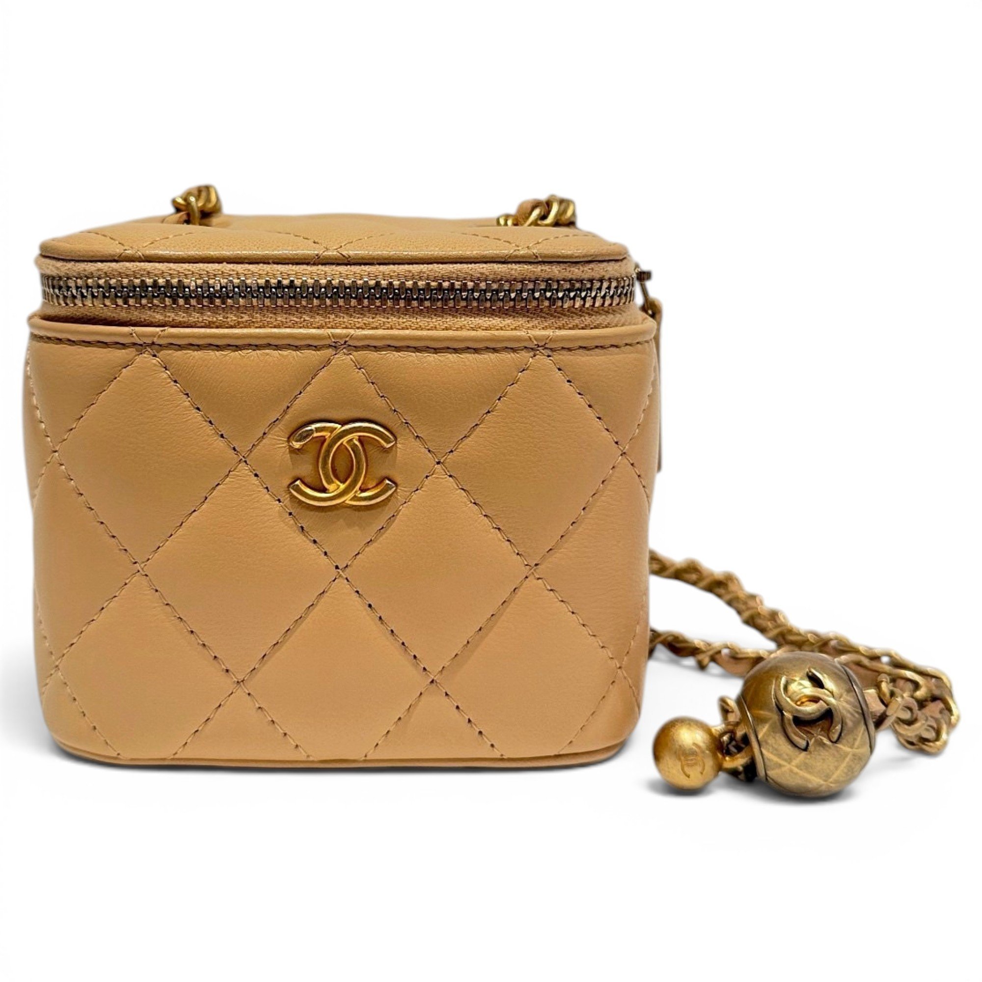 Trendy CC Vanity leather handbag