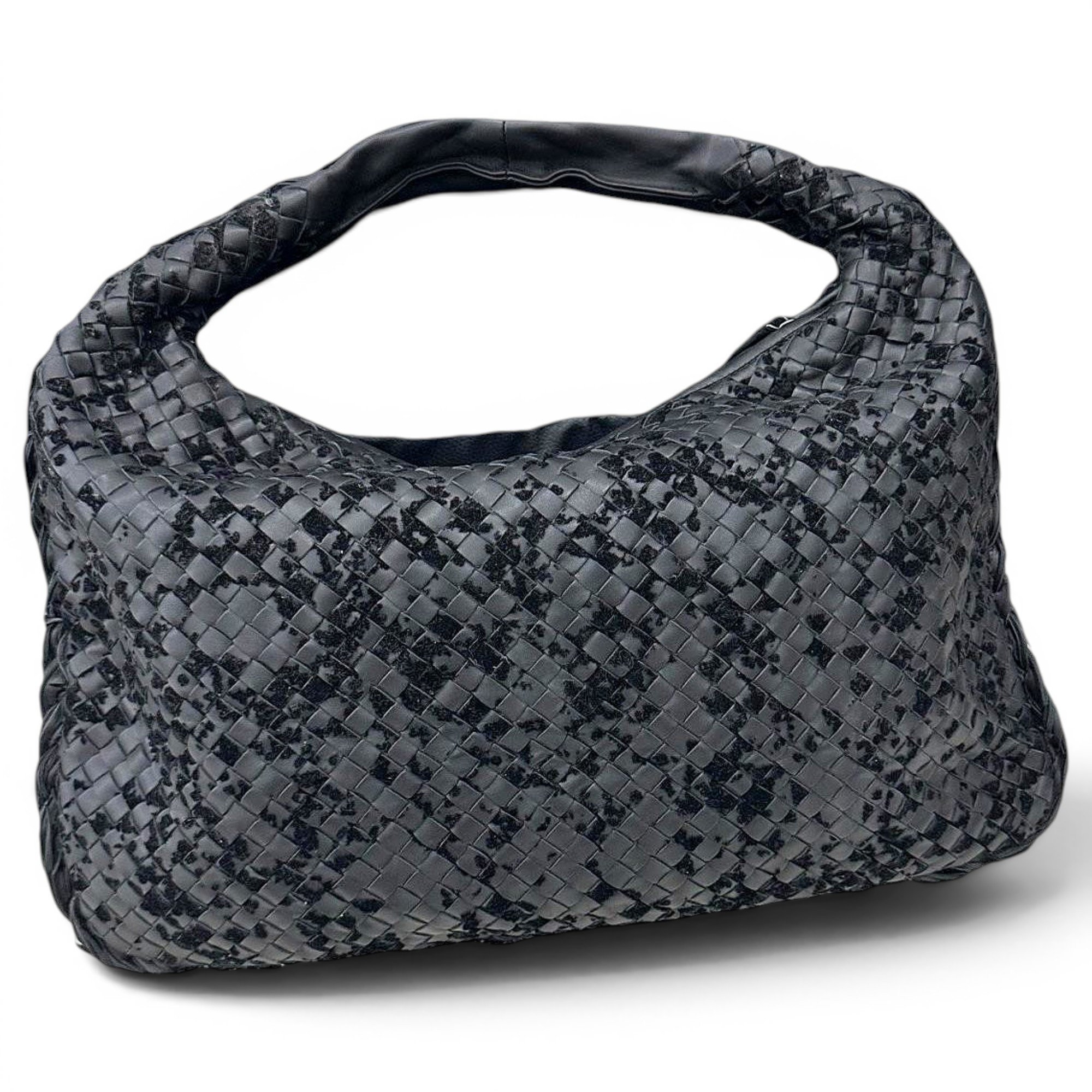 Veneta leather handbag