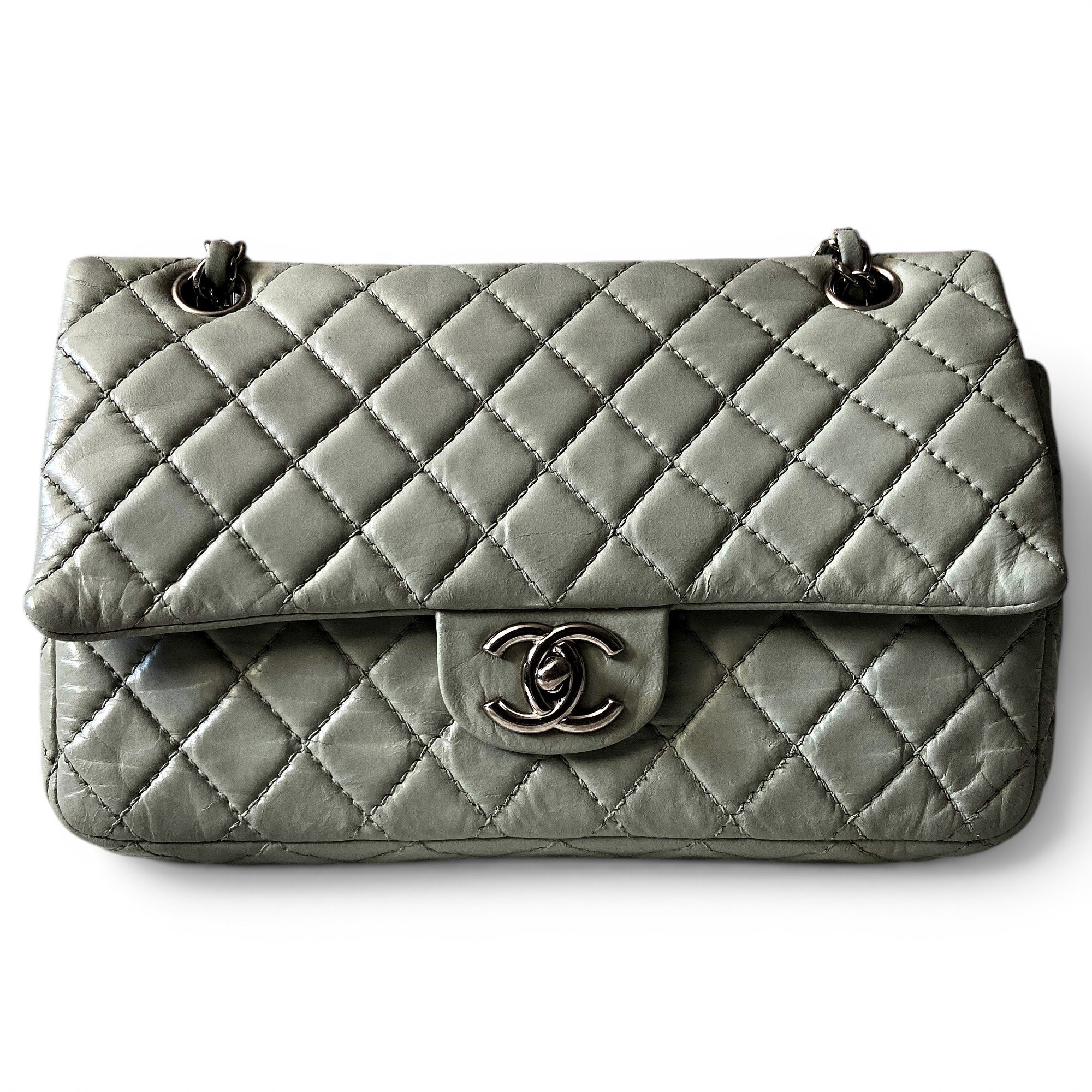Chanel Timeless/Classique leather handbag