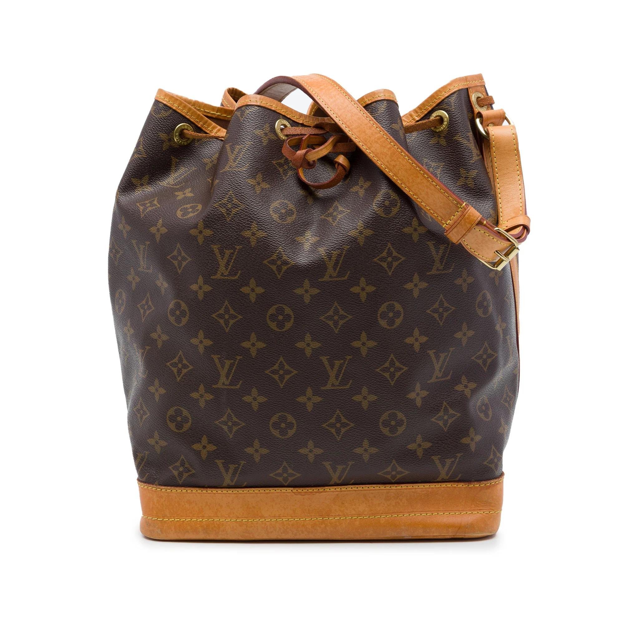 Bucket leather bag