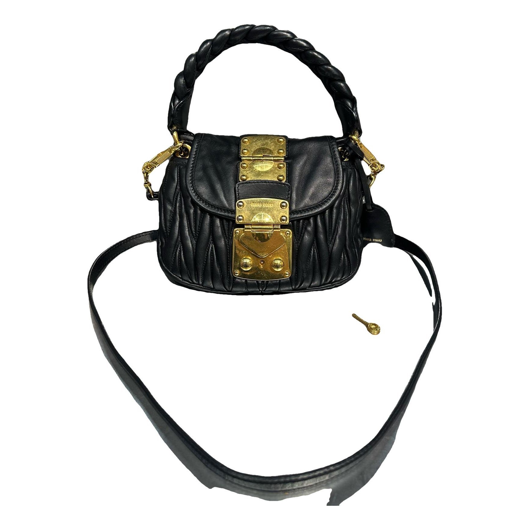 Matelassé leather handbag