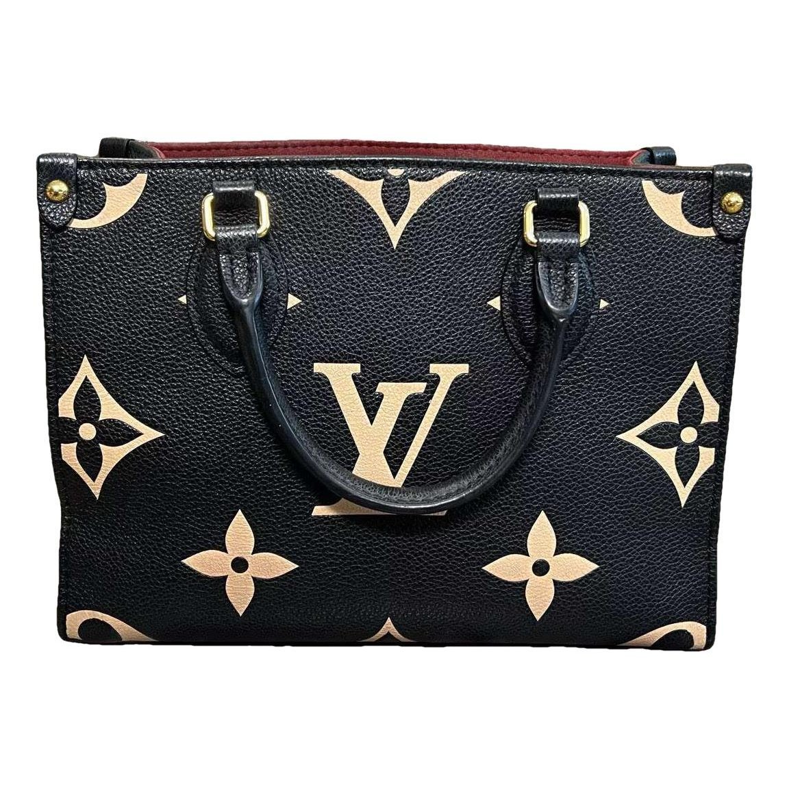 Onthego leather handbag
